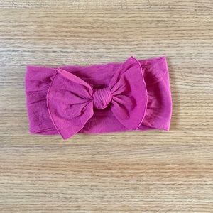 Baby Bling Bows raspberry knot